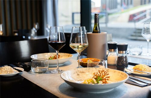 Гостиница Radisson Blu Hotel Hasselt в Хасселте