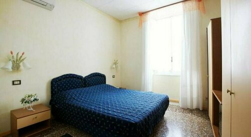 Гостиница Lyric Hotel Levanto в Леванто