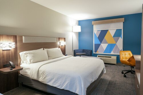 Гостиница Holiday Inn Express & Suites Cedar Hill, an Ihg Hotel в Гранд Прейри