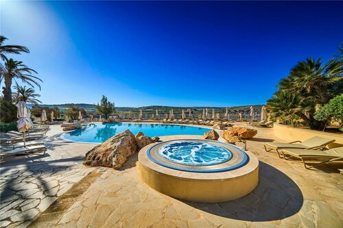 Гостиница Radisson Blu Resort & Spa, Malta Golden Sands на Мальте