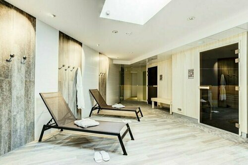 Гостиница Hôtel ParKest, by Arteloge в Сен-Приесте