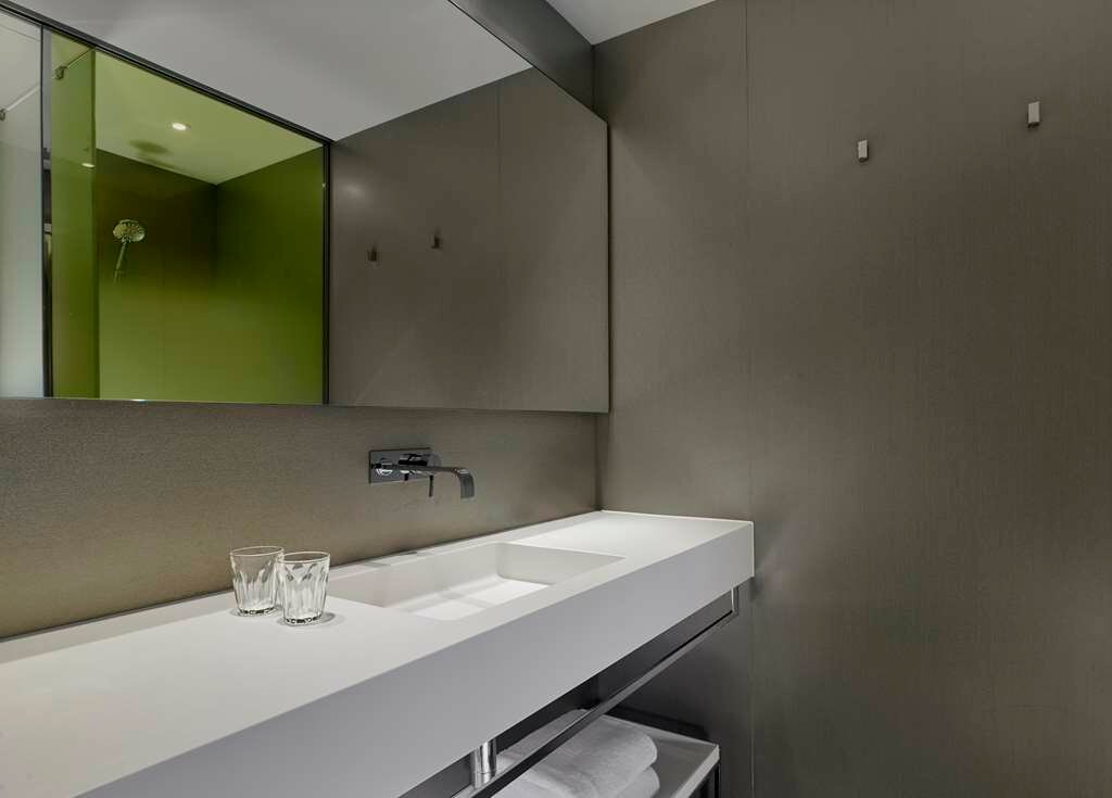 Фото Park Plaza London Park Royal