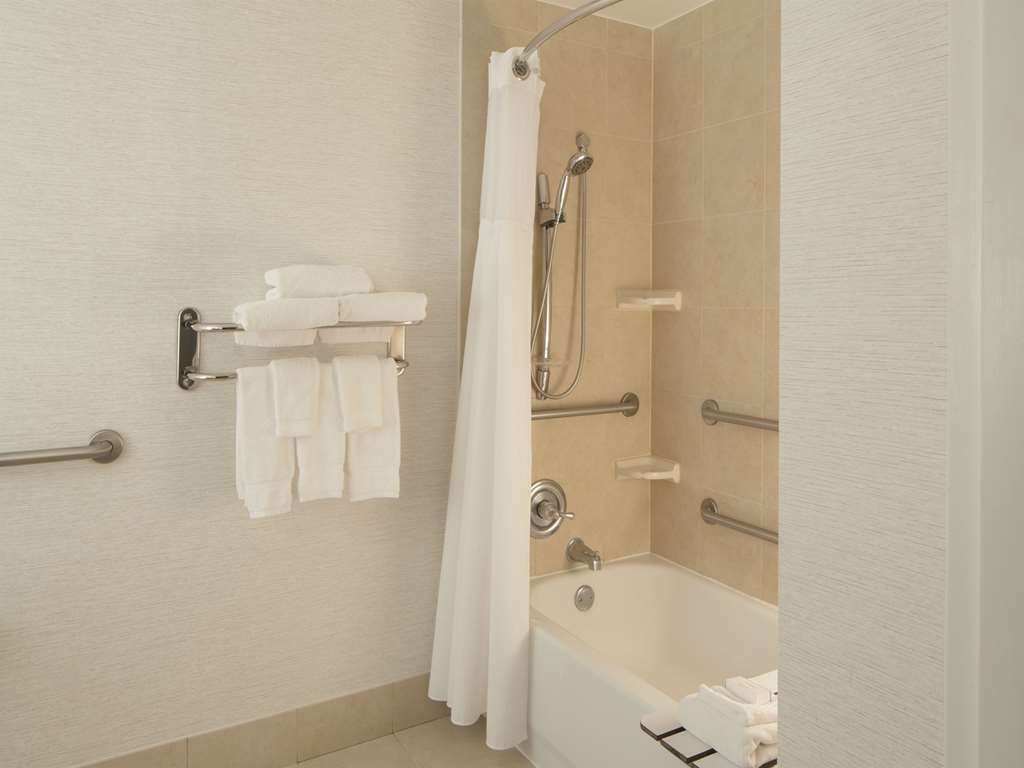 Фото Hilton Garden Inn Austin Downtown