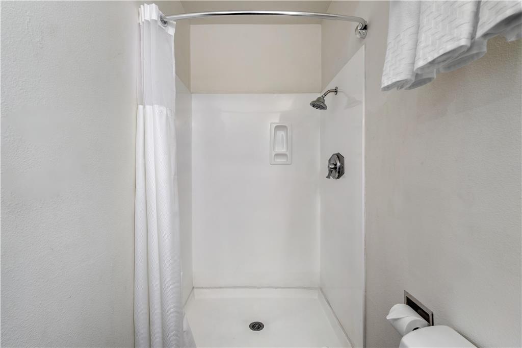 Фото SureStay Hotel by Best Western Beverly Hills West La