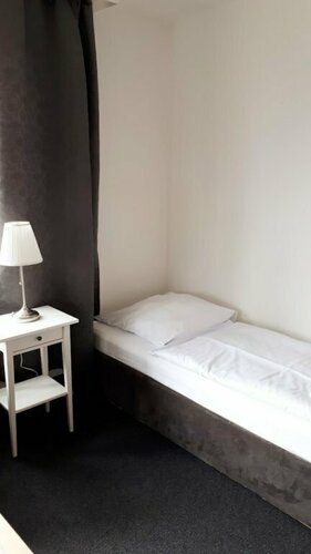 Гостиница Hotel Calenberger Hof в Гермеринге