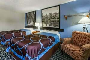 Гостиница Super 8 by Wyndham Iowa City/Coralville
