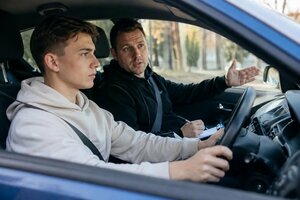 Фото 8 автошколы «АвтоDрайв»