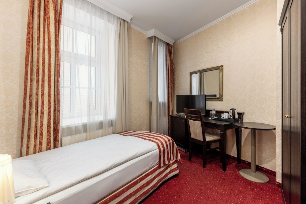 Фото Rixwell Gertrude Hotel