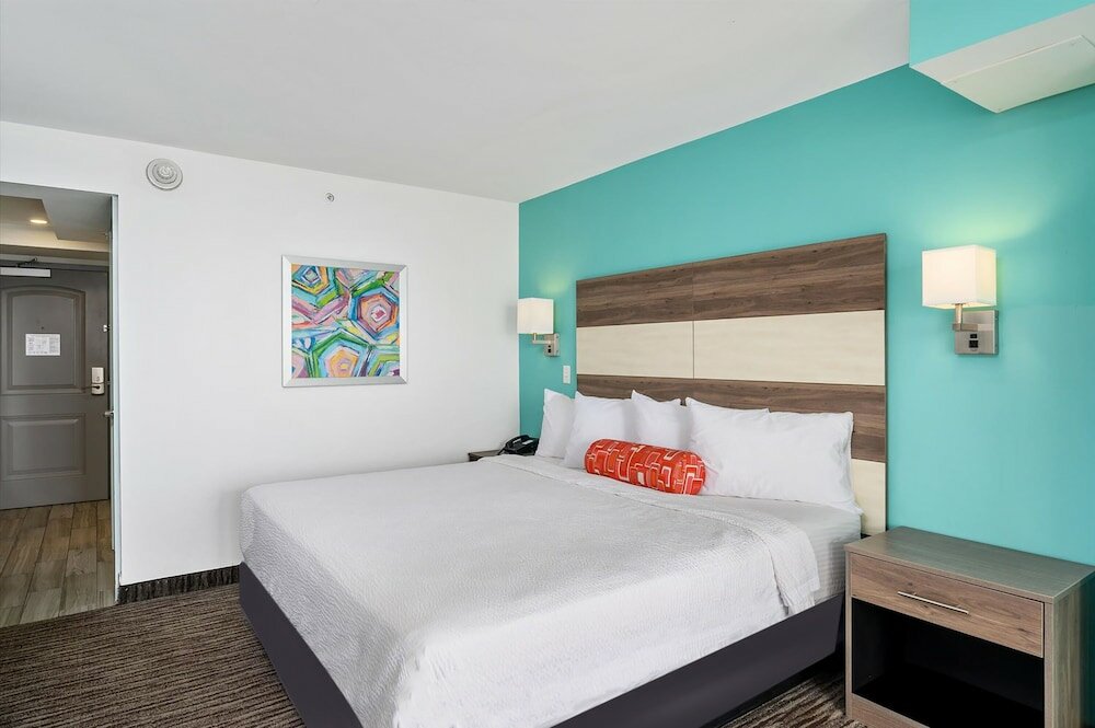Фото Royalton Motor Hotel