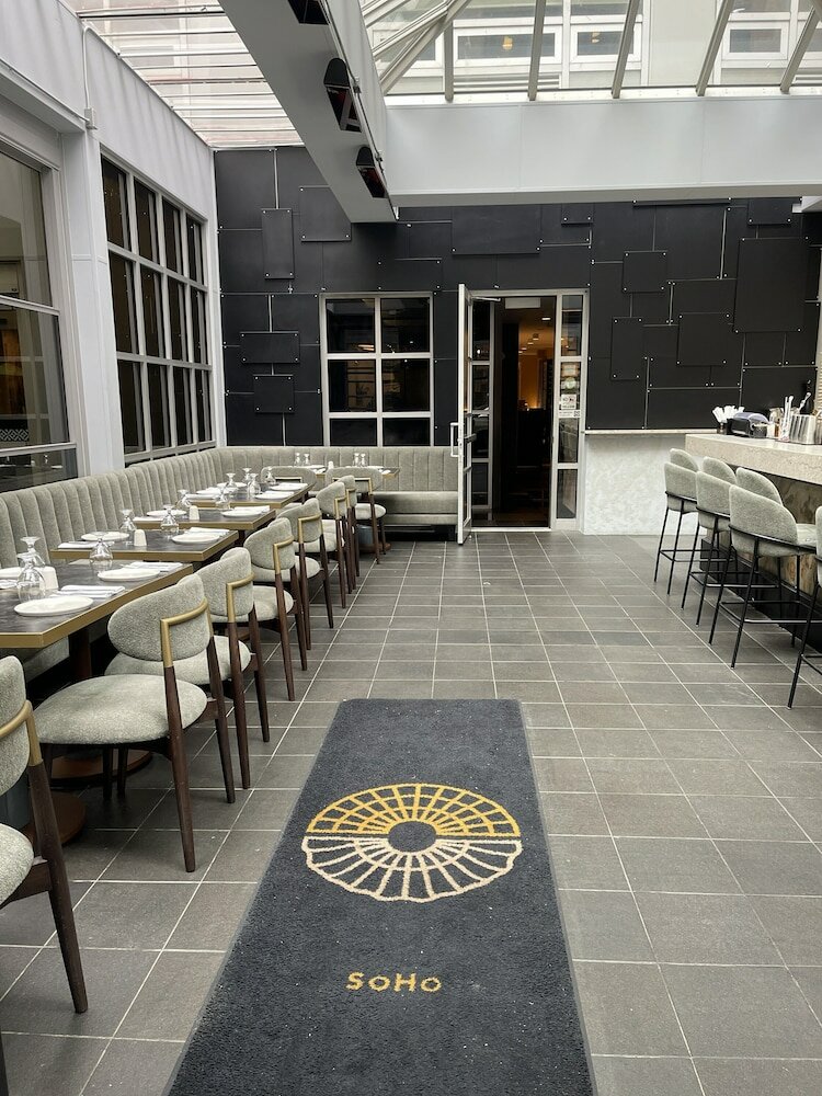 Фото Four Points by Sheraton Manhattan SoHo Village