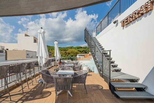 Гостиница Neptuno Hotel & SPA в Калелье