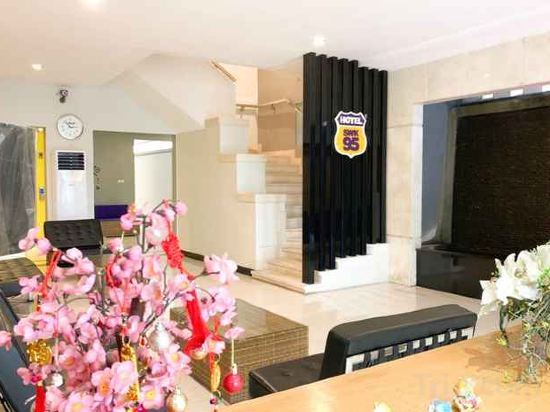 Фото Hotel Swk 95