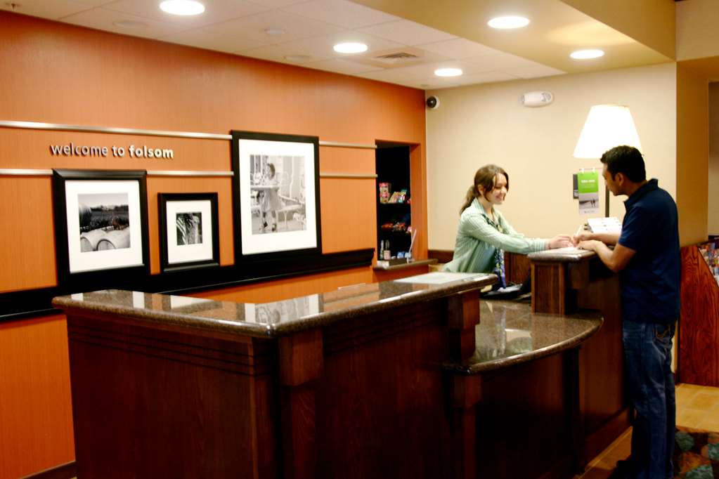Фото Hampton Inn & Suites Folsom