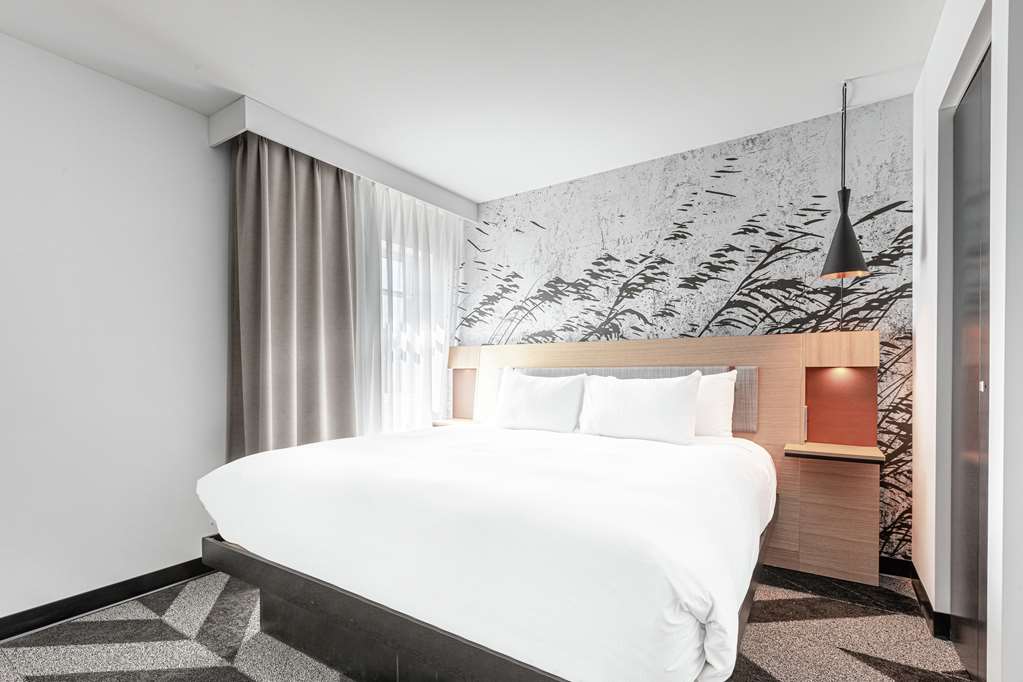 Фото DoubleTree by Hilton Quebec Resort