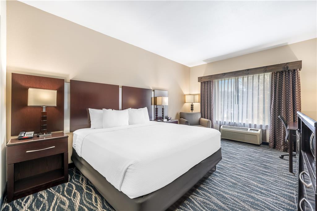 Фото Best Western Plus Eastgate Inn & Suites