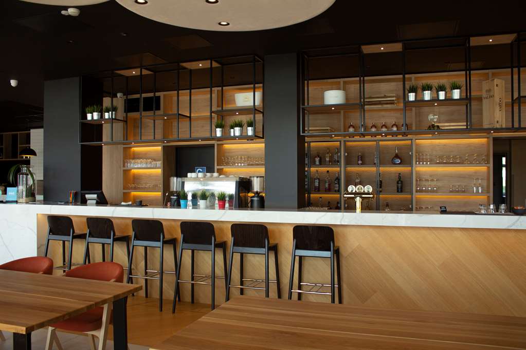 Фото Park Inn by Radisson Vilnius Airport Hotel & Conference Centre