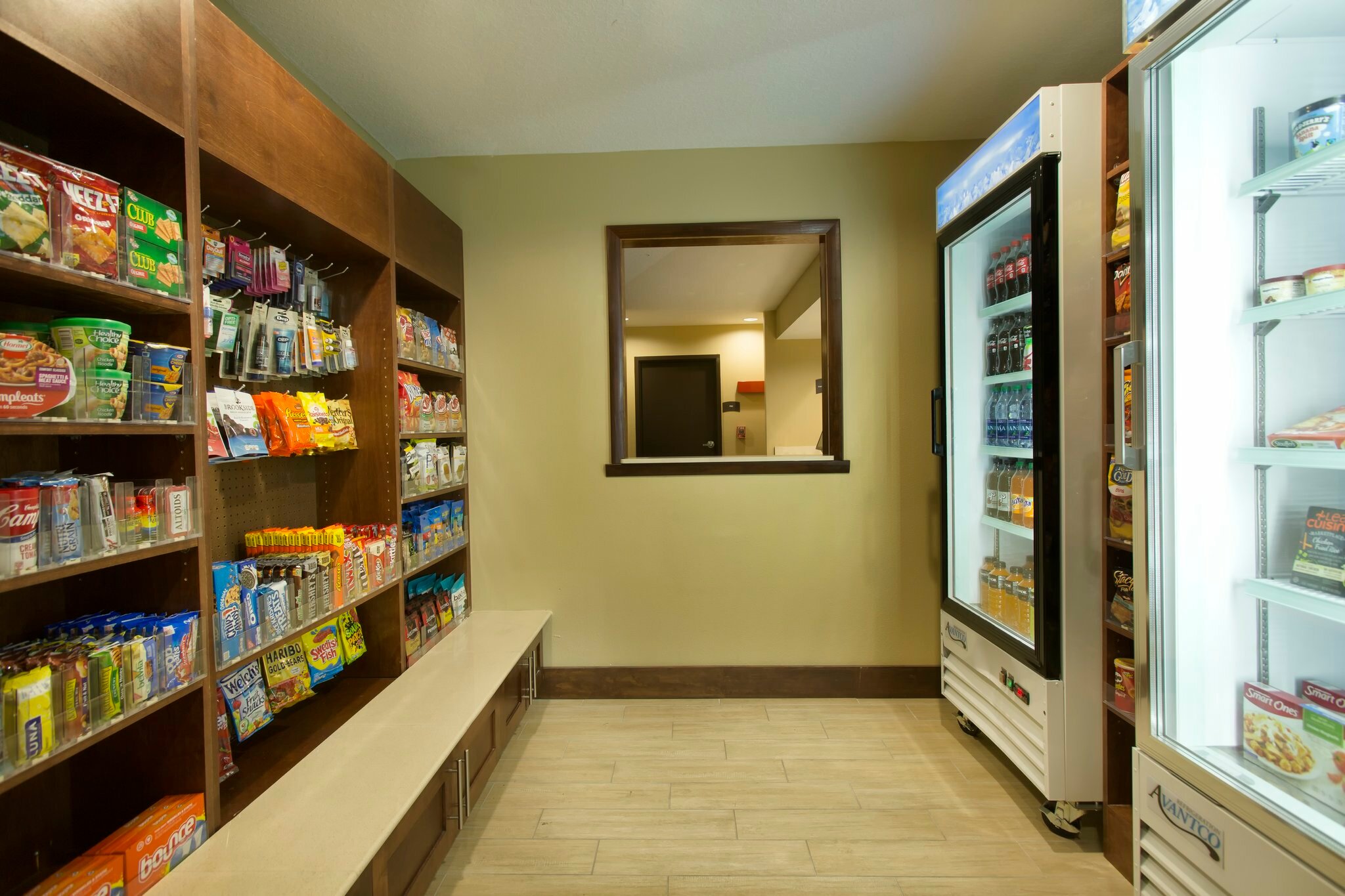 Фото Staybridge Suites Orlando at SeaWorld, an Ihg Hotel