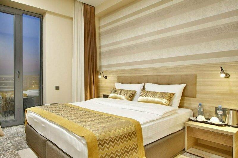 Фото Ameri Plaza