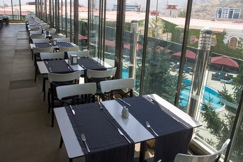 Гостиница Ikbal Thermal Hotel & SPA в Ихсание