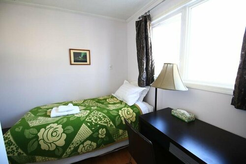 Гостиница Jenny's B&b в Йеллоунайф