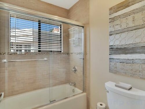 Гостиница Private Courtyard and Access to Resort Amenities - Gorgeous Charming Villa в Палм Дезерте