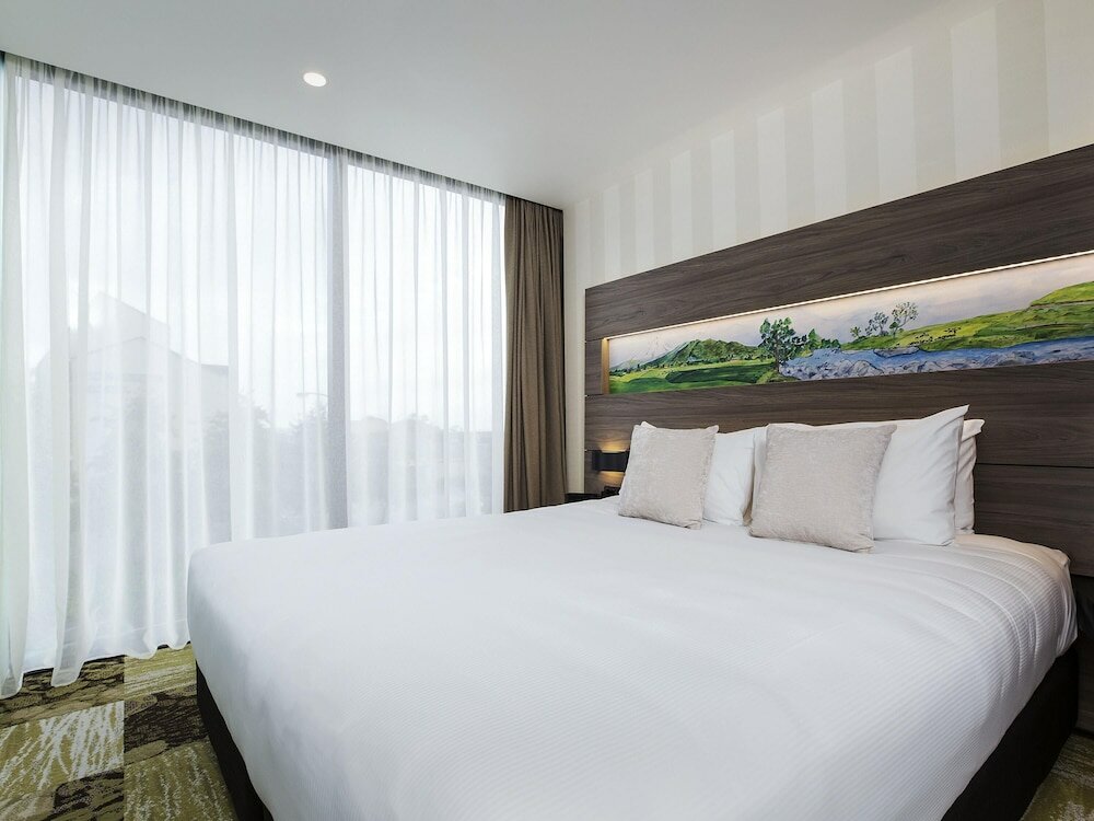 Фото Novotel New Plymouth Taranaki