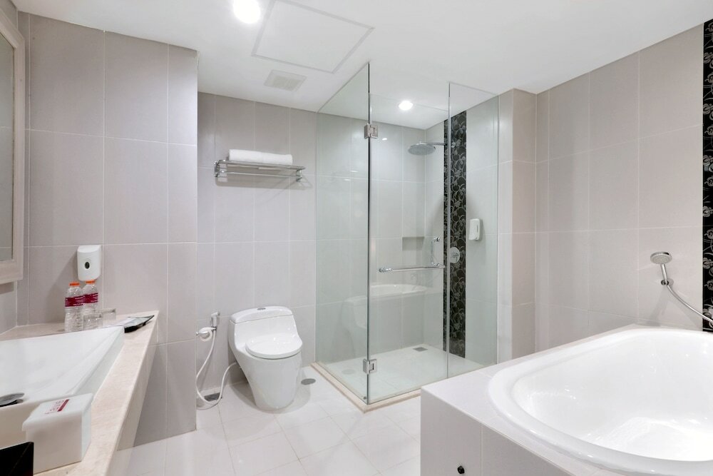 Фото Отель Favehotel Tuban