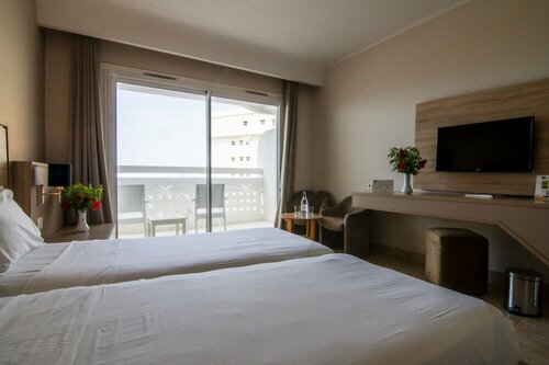 Гостиница Riadh Palms Resort and SPA в Сусе