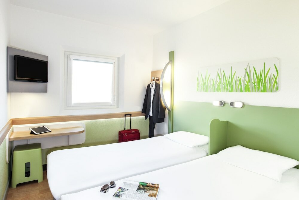 Фото Ibis budget London Hounslow