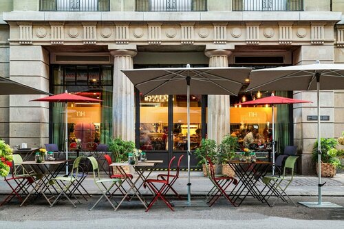 Внешний вид отеля NH Bern The Bristol в Берне, фото 3