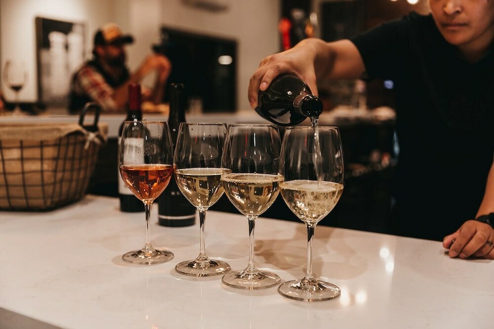 Фото Wine Stone Inn