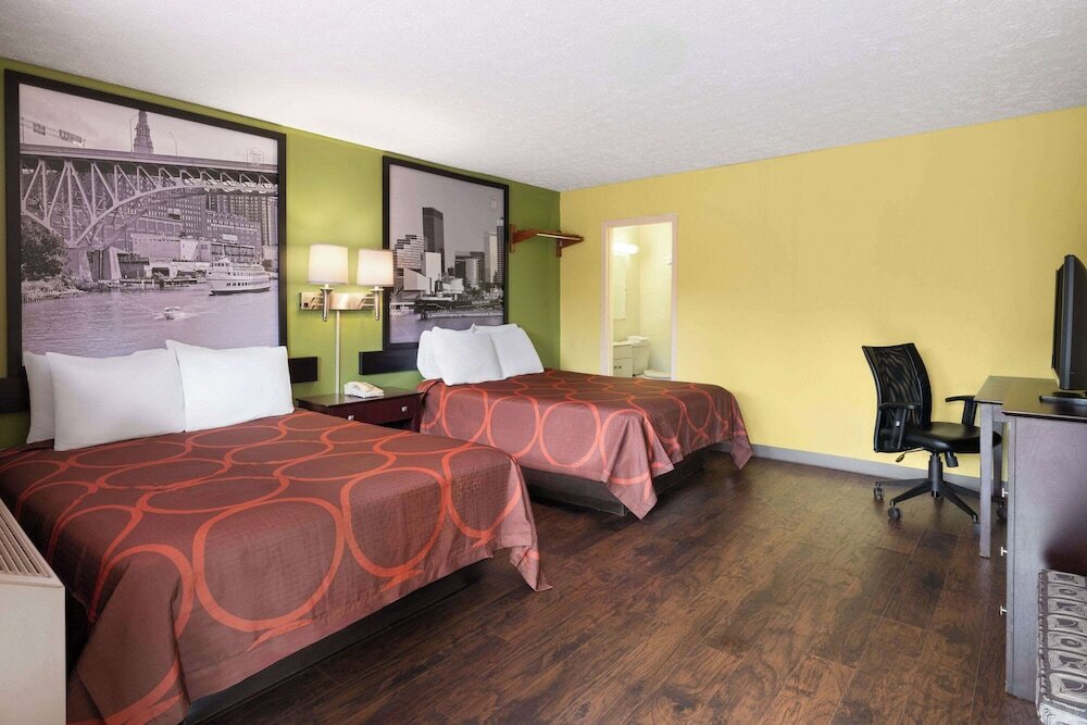 Фото Super 8 by Wyndham Youngstown/Girard