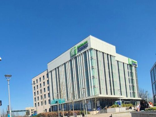 Внешний вид отеля Holiday Inn Express Stockport, an Ihg Hotel в Стокпорте, фото 1
