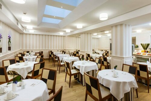 Гостиница Отель Sercotel Gran Hotel Conde Duque в Провинции Мадрид