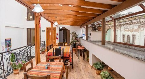 Гостиница Hostal Casa CarpeDM в Кито