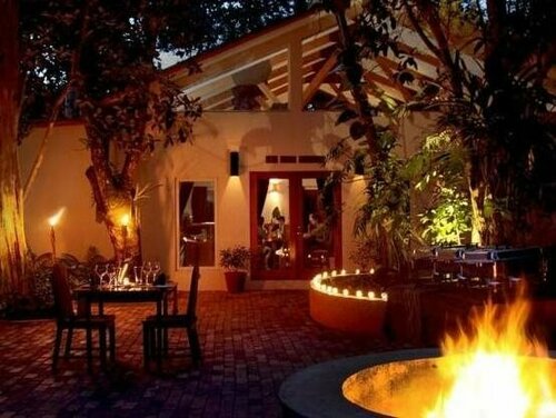 Гостиница Ka'ana Resort в Кайо