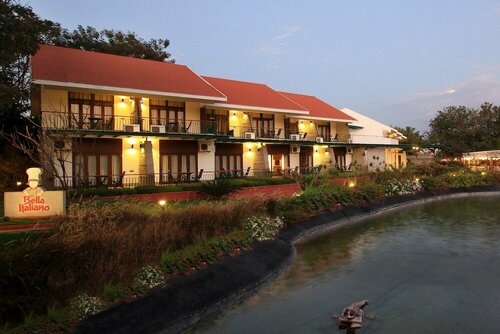 Silent Shores Resort & SPA