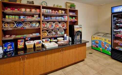 Гостиница Candlewood Suites Richmond North-Glen Allen в Глен Аллен