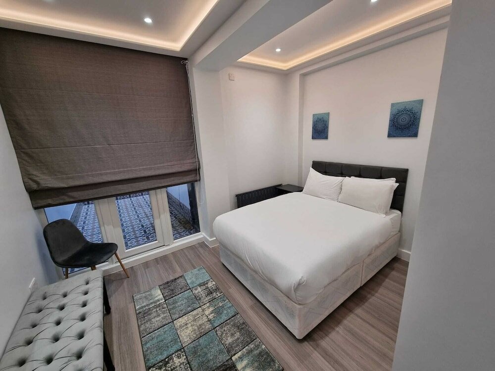 Фото Hyde Park Suites