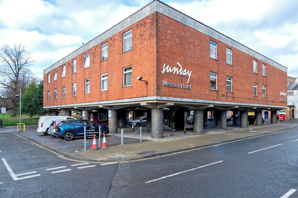 Фото Mercure Winchester Wessex Hotel