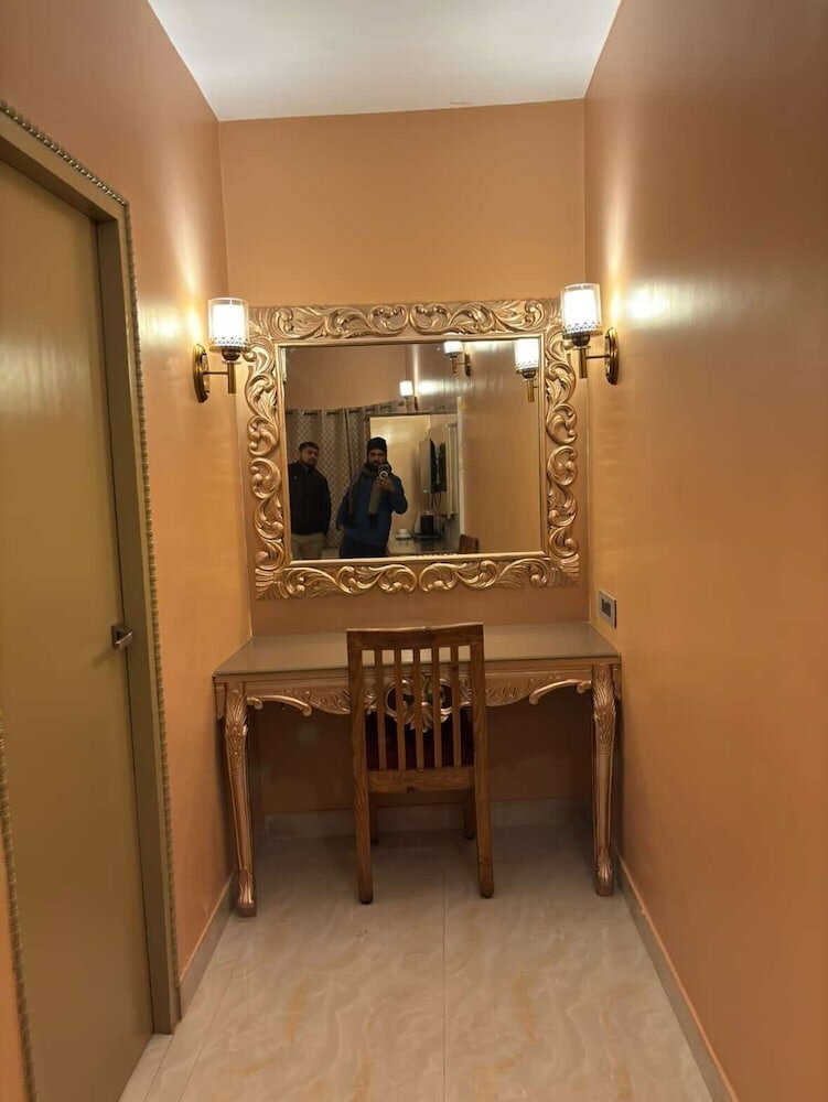 Фото Ray Of Maya Retreat and Resorts