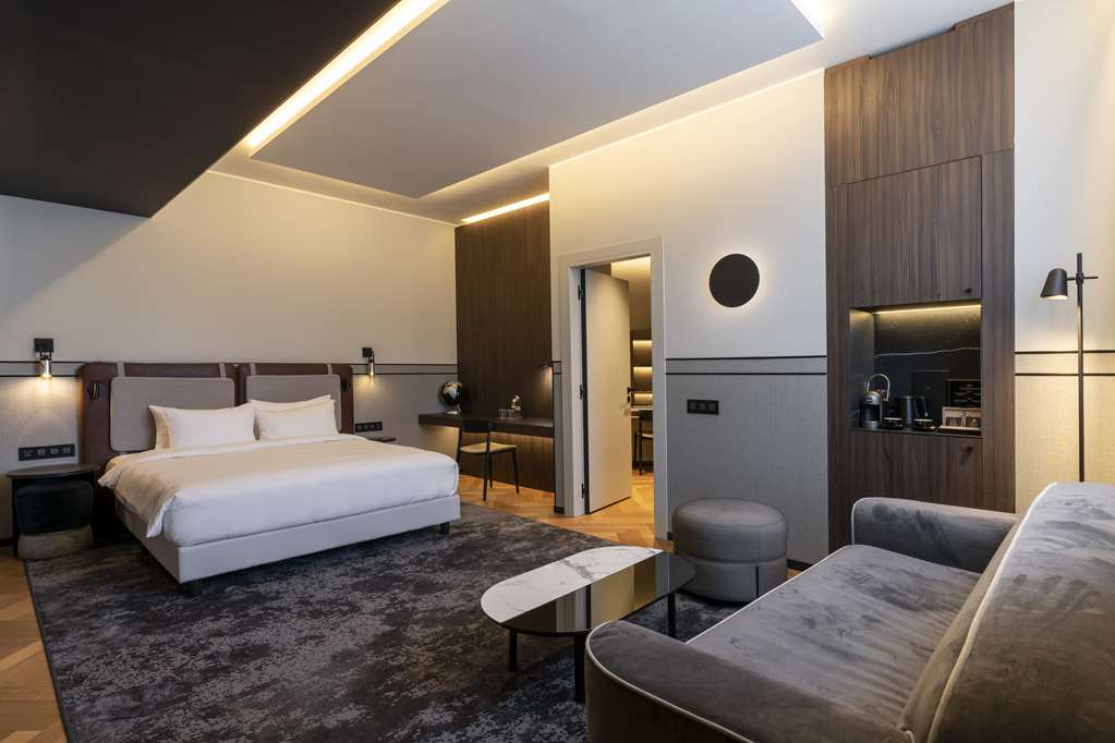 Фото Palazzo Touring Club Milan, A Radisson Collection Hotel