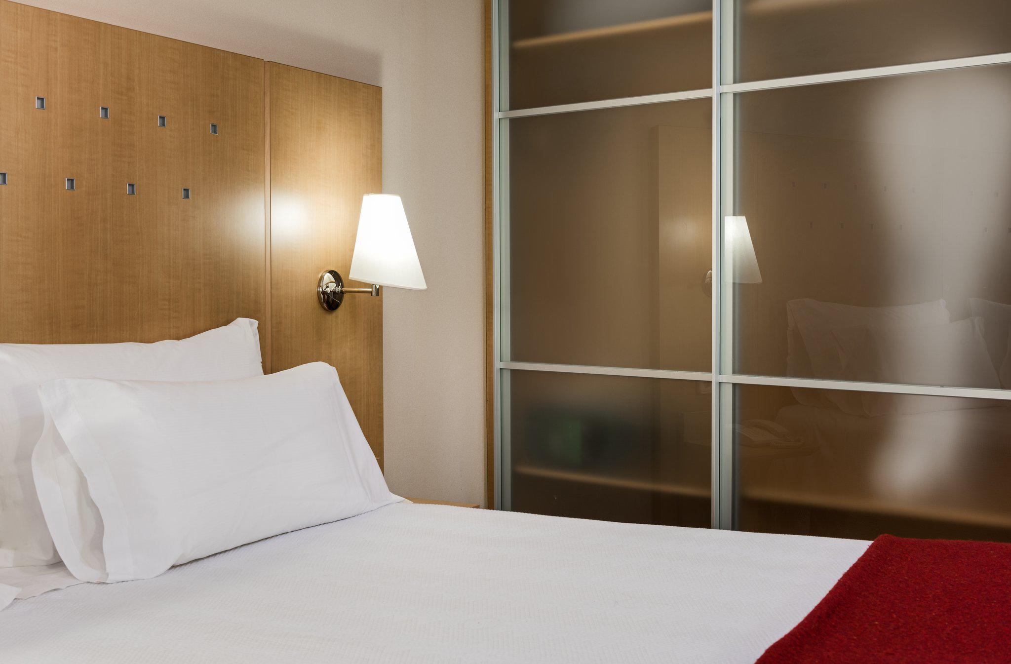 Фото Hotel Logroño Parque