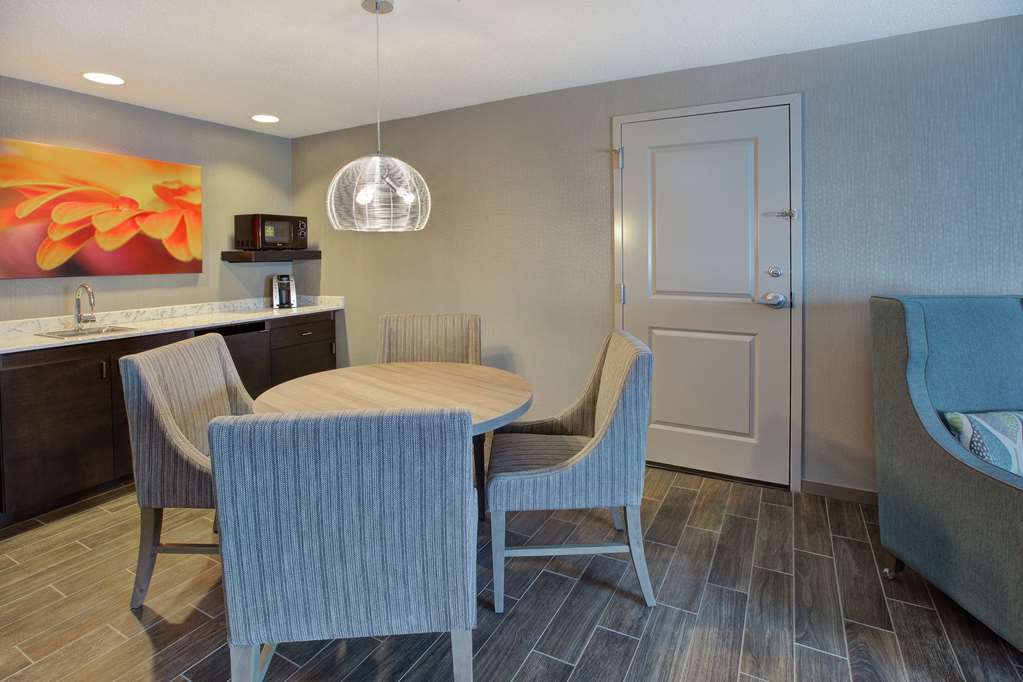 Фото Hilton Garden Inn Chesterton