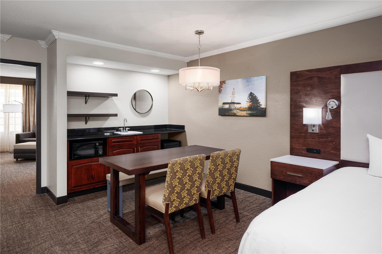 Фото Best Western Premier Bridgewood Resort Hotel