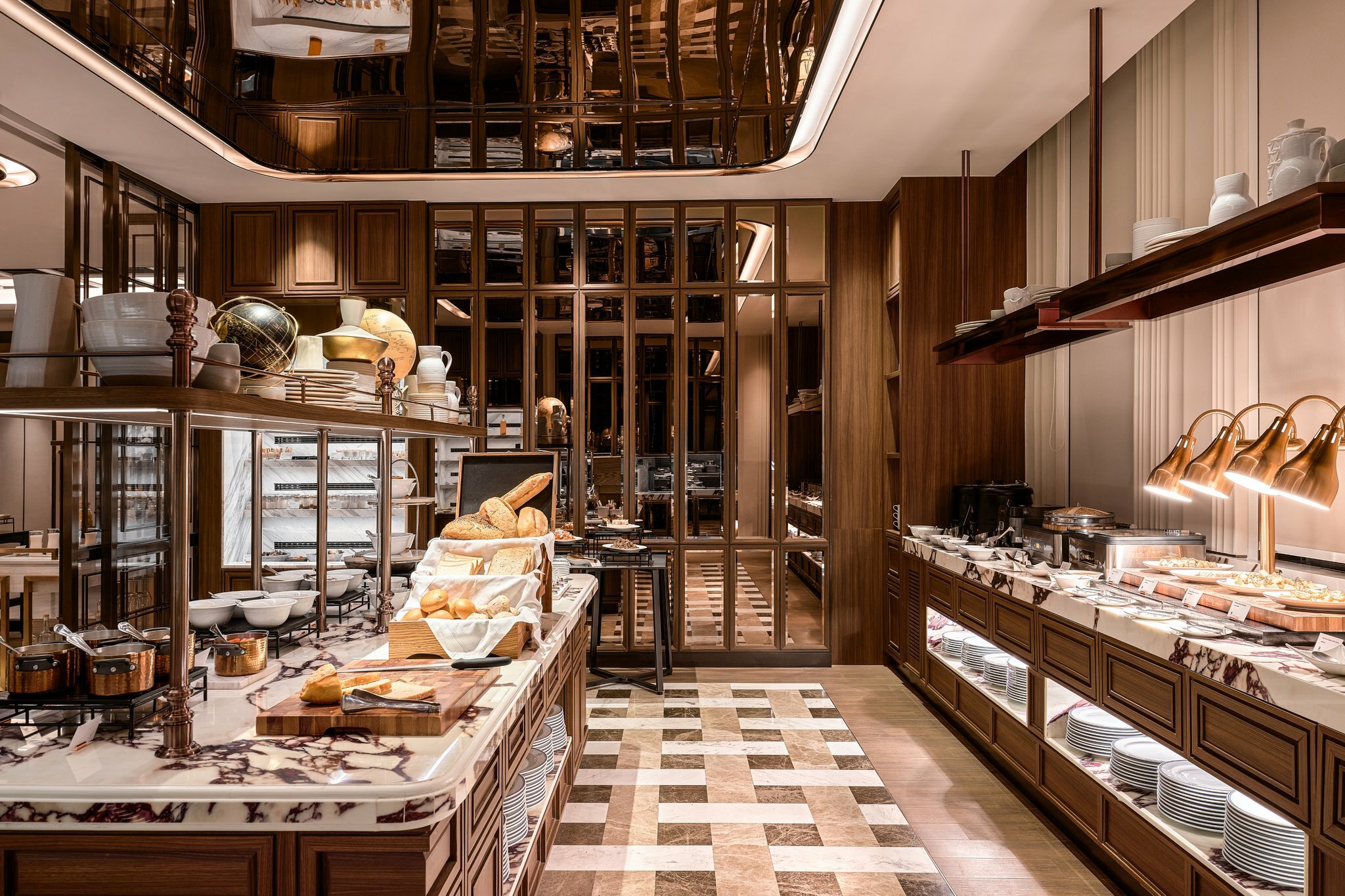 Фото InterContinental Bangkok Sukhumvit by IHG