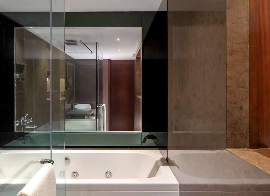 Фото Radisson Blu Atria Bengaluru