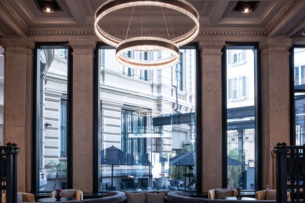 Фото Palazzo Touring Club Milan, A Radisson Collection Hotel