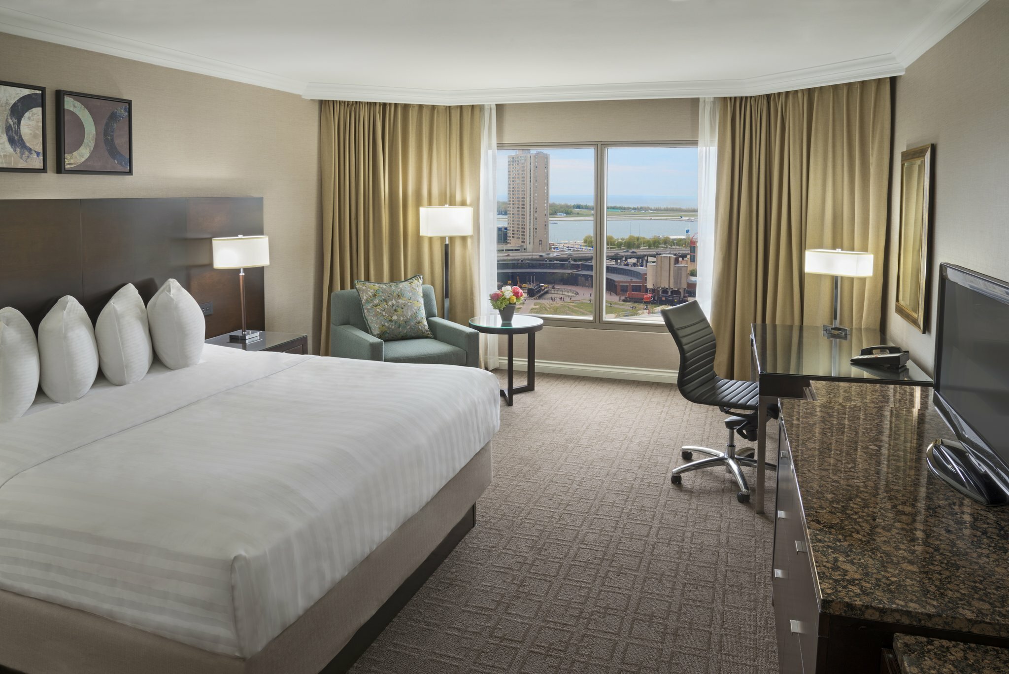 Фото InterContinental Toronto Centre
