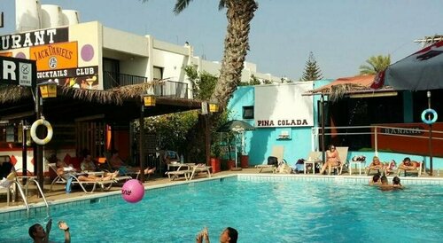 Гостиница Kkaras Hotel в Айя-Напе